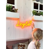 Individuelles Neon Schild I Leuchte Better Together Mit Namen Hochzeit Led Leuchtschrift Personalisiertes Geschenk von NeonNovaStore