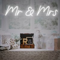 Mr & Mrs Neon Schild Hochzeit Dekor, Benutzerdefinierte Wand Led Zeichen Bevorzugung, Licht Personalisierte Geschenke von NeonSelicor