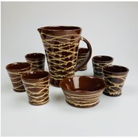 Vintage Keramik Set Krug Schüssel Und 6 Tassen Getränke Servieren Braun Trinken Glas von NeoneleHome