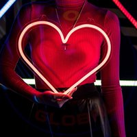 Personalisiertes Neon Zeichen Herz Form Schlafzimmer Schild Kinder Lichter Led Japanisch Dekor Global von Neonglobal