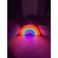 Regenbogen Neon Schild - Wand Dekor, Schlafzimmer, Licht von NeoniaDesign