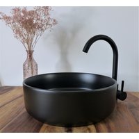 Nero Waschtisch Komplettset Keramik Aufsatzwaschschale Rund +Siphon +Armatur Schwarz Matt Set Bad Gäste-Wc 36cm Waschbecken Nero Waschtisch Komplettset Keramik Aufsatzwaschschale Rund +Siphon +Armatur Schwarz Matt Set Bad Gäste-Wc 36cm Waschbecken von NeroVintageDesign