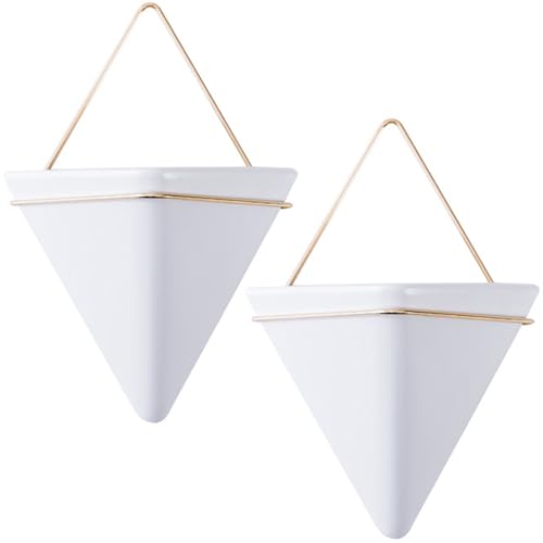 Neroyaner Hängender Pflanztopf 2 Stück geometrischer dreieckiger Wand-Pflanzenhalter Wand-Pflanzenhalter aus Keramik für Sukkulenten Kunstpflanzen Heim- und Bürodekor weißer Hängepflanztopf Neroyaner Hängender Pflanztopf 2 Stück geometrischer dreieckiger Wand-Pflanzenhalter Wand-Pflanzenhalter aus Keramik für Sukkulenten Kunstpflanzen Heim- und Bürodekor weißer Hängepflanztopf von Neroyaner