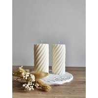 Gedrehte Stumpenkerze von NessasAtelier