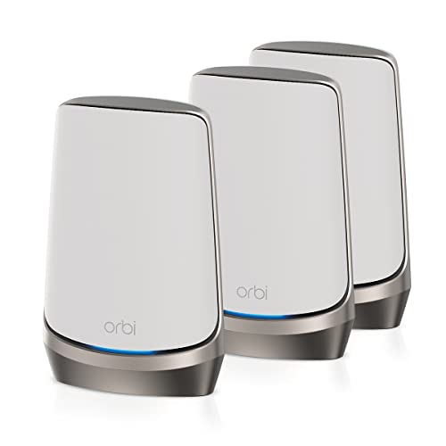 NETGEAR Orbi WiFi 6E Mesh Quad-Band WLAN System (RBKE963) | Router mit 2 Satelliten | Abdeckung bis zu 600 m² und 200 Geräte mit 10,8 GBit/s (AXE11000) | einfache App Installation von Netgear