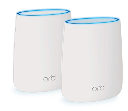 Orbi Compact Wall-Plug Whole Home Mesh WiFi System - WiFi Router and Wall-Plug Satellite Extender with speeds up to 2.2 Gbps Over 3,500 sq. feet, AC2200 (RBK20W) von NETGEAR