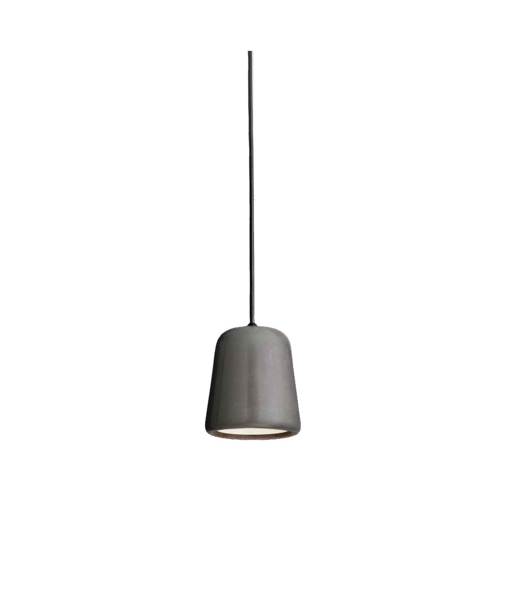 New Works - Material Pendelleuchte Dark Grey Concrete von New Works