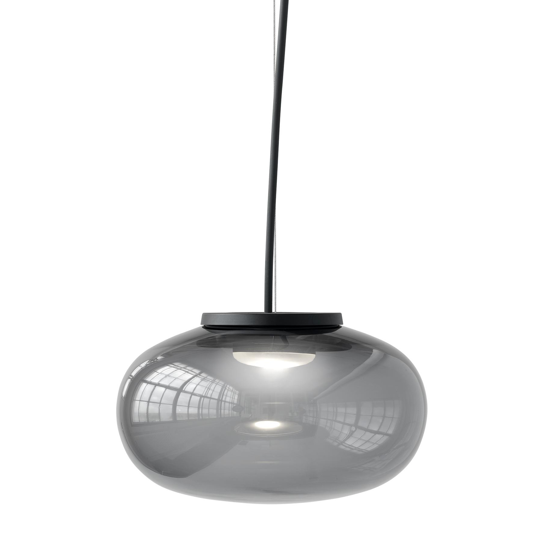 New Works - Karl-Johan LED Pendelleuchte Ø23cm - rauch/H 14cm / Ø 23cm/2700K/530lm von New Works