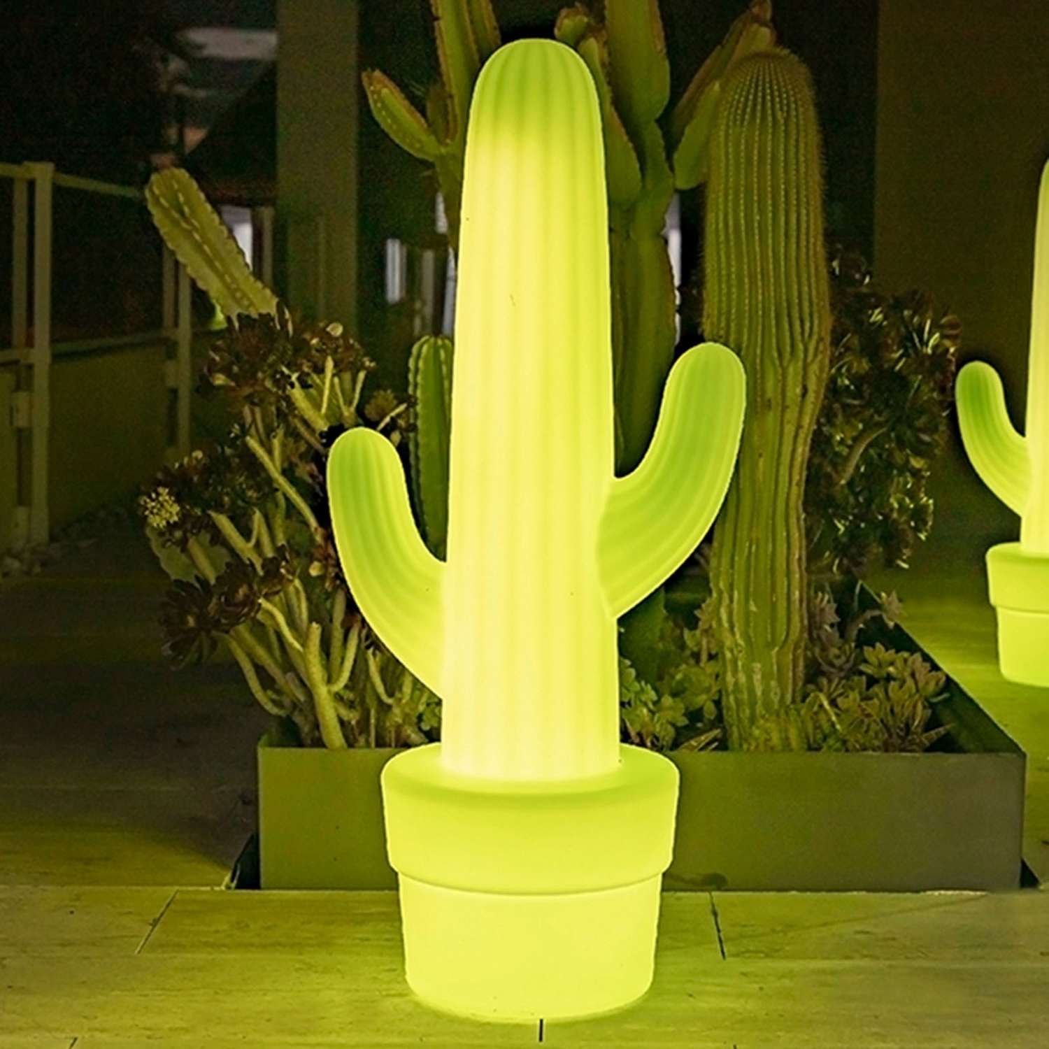 Newgarden Kaktus Stehleuchte Lampe Outdoor Limonengrün Gartenleuchte Leuchte B-Ware Newgarden Kaktus Stehleuchte Lampe Outdoor Limonengrün Gartenleuchte Leuchte B-Ware von Newgarden