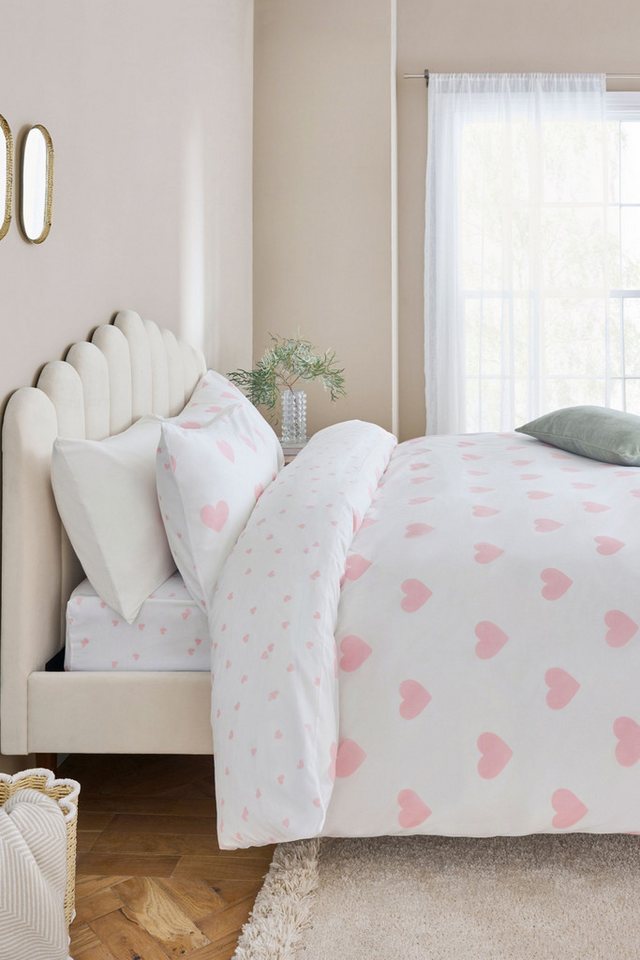 Next Bett-Set Wendbarer Bettbezug und Kissenbezug mit Herzmotiv, Bezug: Polyester (recycelt), Baumwolle von Next