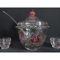 Aufwändig Floral Verzierte Punch Bowle Mit 6 Gläsern Set Kristallglas Rosarot von NiDAesclusivo