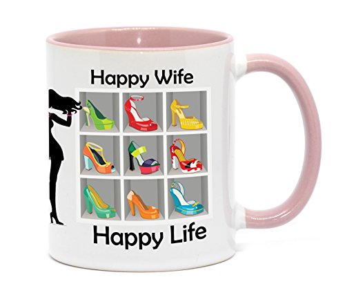 Happy Wife - Happy Life Tasse aus hochwertiger Keramik - Spülmaschinenfest !! mit Spruch in hochwertiger Qualität. (Rosa) von Nice-Presents