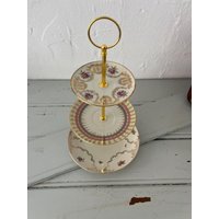 Etagere Vintage Teller Sammeltassen Etagere Vintage Teller Sammeltassen von Niefee