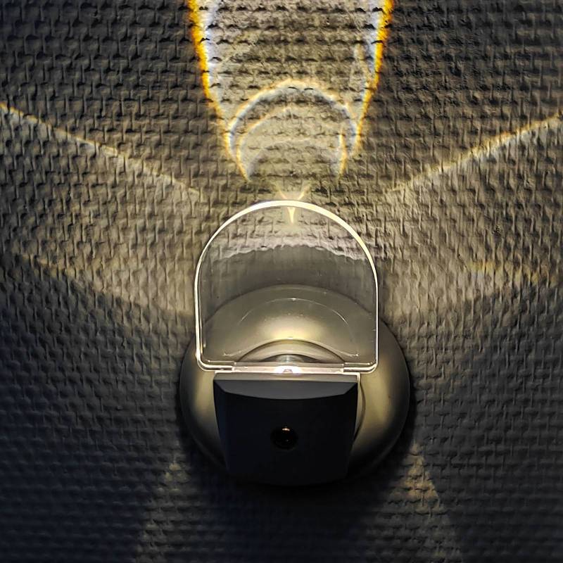 LED-Nachtlicht Slim für Steckdose, mit Sensor von Niermann Standby