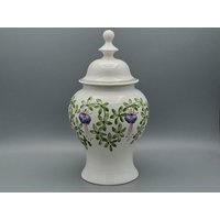 Cinque Ports Pottery Ltd Urne Mit Deckel, The Monastery Rye - 27cm von NiffleLtd