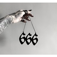 Die 666 Hängende Verzierung, Silhouette Kunst, Dekoration, 3D Gedruckt, Gothic Dekor, Gedruckte Wandkunst, Wand-Dekor, Halloween-Dekor von NightSkyCraft
