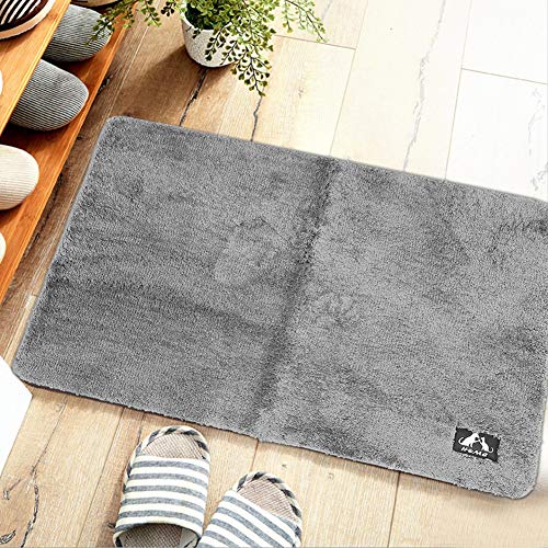 Nikou Weiche Fußmatte, rutschfest, saugfähig, für Zuhause, Badezimmer, Schlafzimmer, Grau, 80 x 120 cm, Bodenmatte, Fußmatte, Nachttischteppichmatte von Nikou