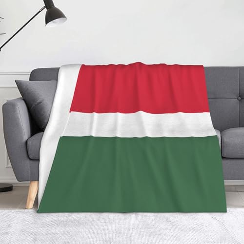 Ninainaid Bedruckte Decke mit der Flagge von Ungarn, weich und leicht, plüschig und flauschig, luxuriös und bequem, Herbstdecke, Heimdekorationsgeschenk. von Ninainaid