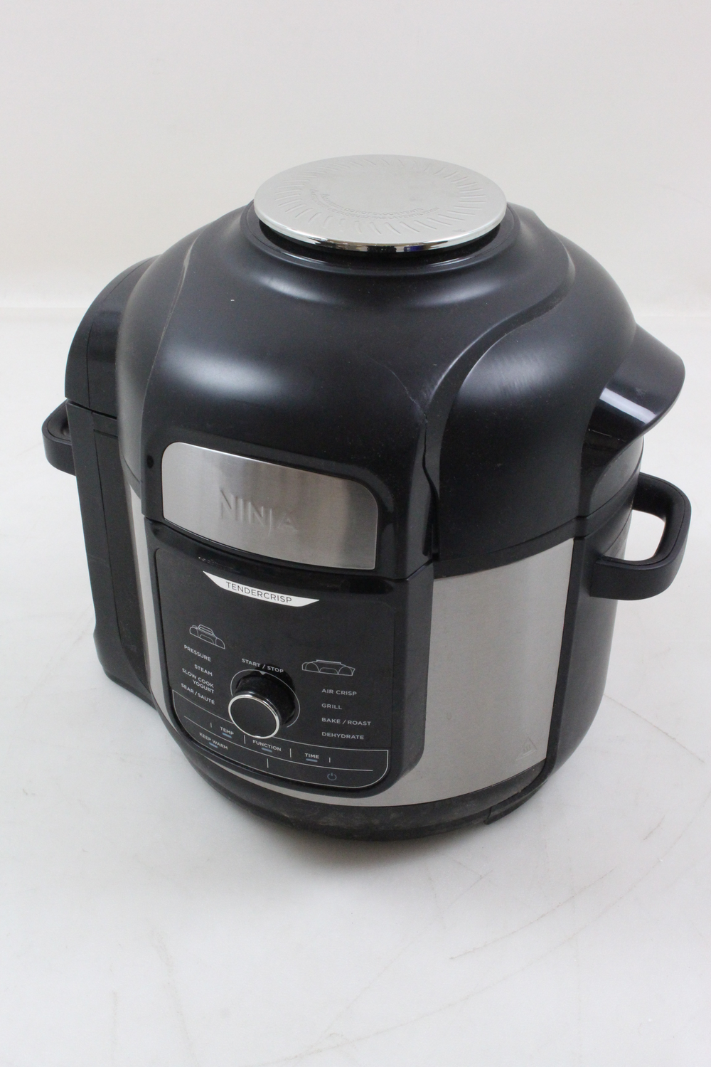 D-Ware Ninja Foodi Max Multikocher Gebürsteter Edelstahl Keramikbeschichtete Defekt von Ninja