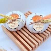Teelichthalter Kürbis - Handgegossen Aus Keramikgießmasse Herbstdeko Mit Charme Stimmungsvolles Teelicht Für Gemütliche Abende von Nipiane2