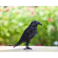 Vogel-Dekoration, Krähe, Drahtvogel, Tiergeschenk, Vogel-Liebhabergeschenk, Schwarze Krähenkunst, Wildes Tier, Drahtverzierung, Schwarzer Vogel von NirVenaArt