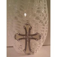 Gehäkelte Vase Mit Überzug Aus Glas von Nitascrochet