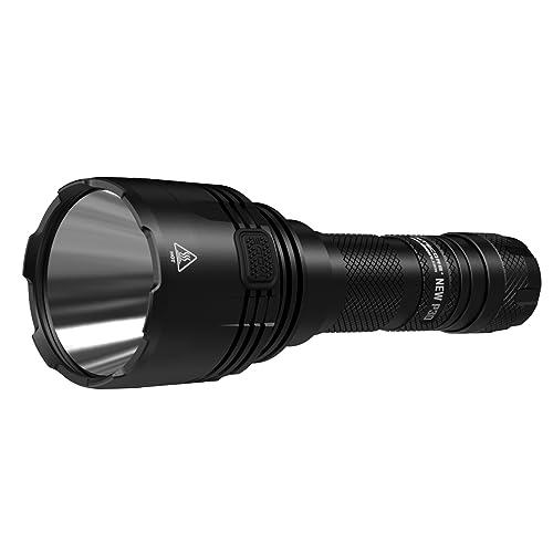 Nitecore Taschenlampe NEW P30 inkl. Akkubatterie, 1000 Lumen, 618 m Leuchtweite, Camping LED Lampe für Outdoor, schwarz, Nicht zutreffend von Nitecore