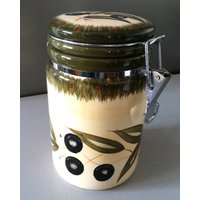 Olivenholz-Vorratsdose Olivenholz-Vorratsdose von No28