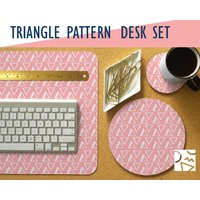 Dreieck Druck Schreibtischmatte, Mousepad & Untersetzer Set, 7 Farben, Extra Großes Mauspad, Schreibtisch Accessoire Trendy Workspace, Mädchen von NoBadMondays