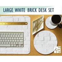 White Brick Print Schreibtischmatte, Mousepad & Untersetzer Set, Schreibtisch Accessoire Home Office, Büro Dekor, Pink Floyd, Trendy Workspace von NoBadMondays