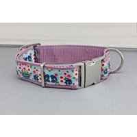 Hundehalsband Mit Asia Blumen, Geblümt, Rosa, Hellblau, Gurtband in Altrosa, Halsband von NoahMeetsScottiePets