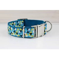 Hundehalsband Mit Dreieck Muster, Blau, Türkis, Gelb, Geometrisch, Hund, Modern, Gurtband, Halsband, Hundeleine von NoahMeetsScottiePets