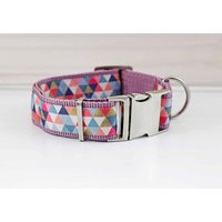 Hundehalsband Mit Dreieck Muster, Bunt, Altrosa, Geometrisch, Hund, Modern, Gurtband, Halsband, Hundeleine von NoahMeetsScottiePets