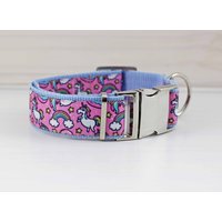 Hundehalsband Mit Einhorn, Rosa Und Hellblau, Fantasie, Hund, Haustier, Welpe, Verspielt, Niedlich, Magisch Hundehalsband Mit Einhorn, Rosa Und Hellblau, Fantasie, Hund, Haustier, Welpe, Verspielt, Niedlich, Magisch von NoahMeetsScottiePets