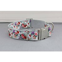 Hundehalsband Mit Rosen, Rot Und Lila, Gurtband in Grau, Vintage, Hochzeit, Boho, Halsband, Hund, Haustier von NoahMeetsScottiePets