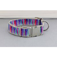 Hundehalsband Mit Streifen, Regenbogen, Bunt, Gurtband in Beige, Gestreift, Lila, Grün, Halsband, Hund, Haustier von NoahMeetsScottiePets