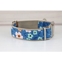 Hundehalsband Oder Hundegeschirr Mit Blumen, Rosa, Mint Und Blau, Modern, Geblümt, Hunde, Haustier Zubehör, Welpe, Bunt, Floral, Natur von NoahMeetsScottiePets