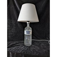 Absolut Vodka Lampe, Limitierte Glimmer Edition, Upcycling Geschenkidee, Flaschenlampe Led | E27, Handmade von NobirdCollection