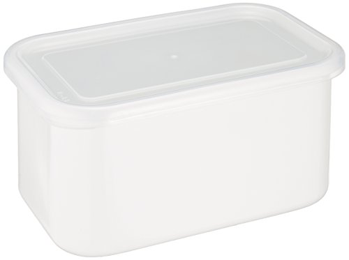 Noda Horo Rectangular White Enamel Stockpot by Noda Horo von Noda Horo