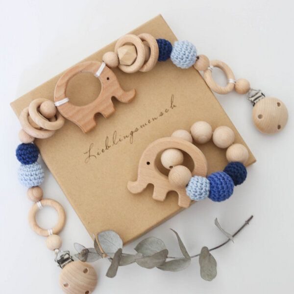 NoniKids Berlin NoniKids Geschenkebox *Wagenkette & Greifling Elefant blau* I Bio Baumwollgarn von NoniKids Berlin