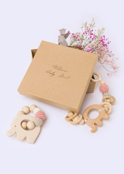 NoniKids Berlin NoniKids Geschenkebox *Wagenkette & Greifling Elefant rosa* I Bio Baumwollgarn von NoniKids Berlin