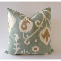 Ikat Print Kissenbezüge | 2Er Set - Modernes Dekokissen Aus Baumwolle von NoraQHome