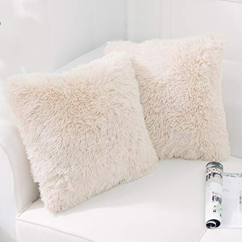 NordECO HOME 2er Set kissenbezüge Kissen Beige Künstlich Pelz Fellkissen Dekorative Deko Kissen Kuschelkissen Flauschig Sofakissen Weich Plüschkissen für Sofa 40x40 cm von NordECO HOME