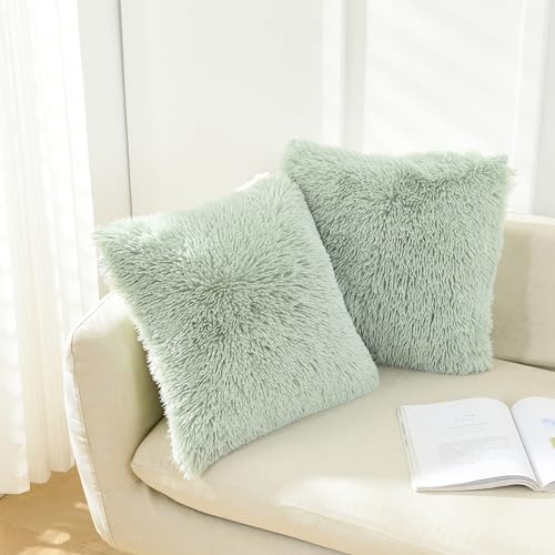 NordECO HOME 2er Set kissenbezüge Kissen Grün Künstlich Pelz Fellkissen Dekorative Deko Kissen Kuschelkissen Flauschig Sofakissen Weich Plüschkissen für Sofa 40x40 cm Grasgrün von NordECO HOME