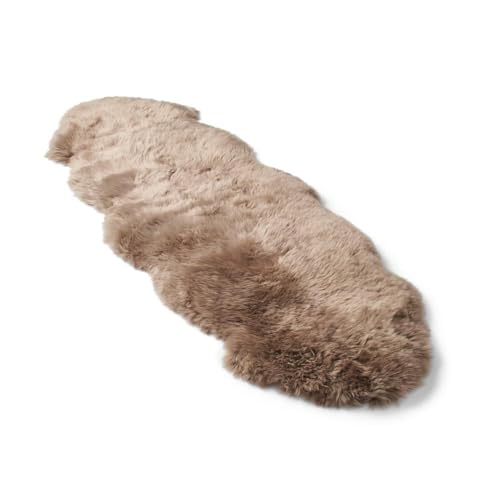 Nordic Sheep Lammfell Teppich 170x60 cm | Lammfell Echt kann auf dem Sofa oder Bett verwendet Werden, ist Gross Atmungsaktiv & Wärmeregulierend | Farbe: Hellbraun von Nordic Sheep
