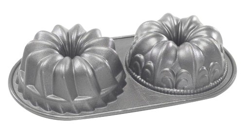 Nordic Ware 3D-Backform "Duett" für praktisches Backen von Mini-Gugelhupfkuchen von Nordic Ware