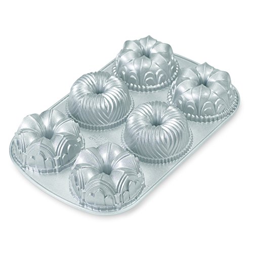 Nordic Ware Backform Garland Bundt Pan Aluminium Silber, 22,9cm x 35,6cm, NW 54724 von Nordic Ware