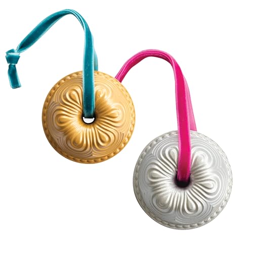 Nordic Ware Chiffon-Gugelhupffel-Ornament-Set, Gold und Silber, 2-teilig Nordic Ware Chiffon-Gugelhupffel-Ornament-Set, Gold und Silber, 2-teilig von Nordic Ware