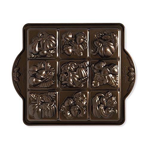 Nordic Ware Saisonale Quadrate Pfanne, 3D Aluguss Gugelhupfform mit Herbstmuster, hochwertige Kuchenform Made in USA, Farbe: bronze Nordic Ware Saisonale Quadrate Pfanne, 3D Aluguss Gugelhupfform mit Herbstmuster, hochwertige Kuchenform Made in USA, Farbe: bronze von Nordic Ware