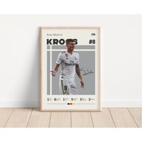Toni Kroos Poster, Real Madrid, Fußball Sport Geschenk Für Ihn von NordicPrintsAthletes